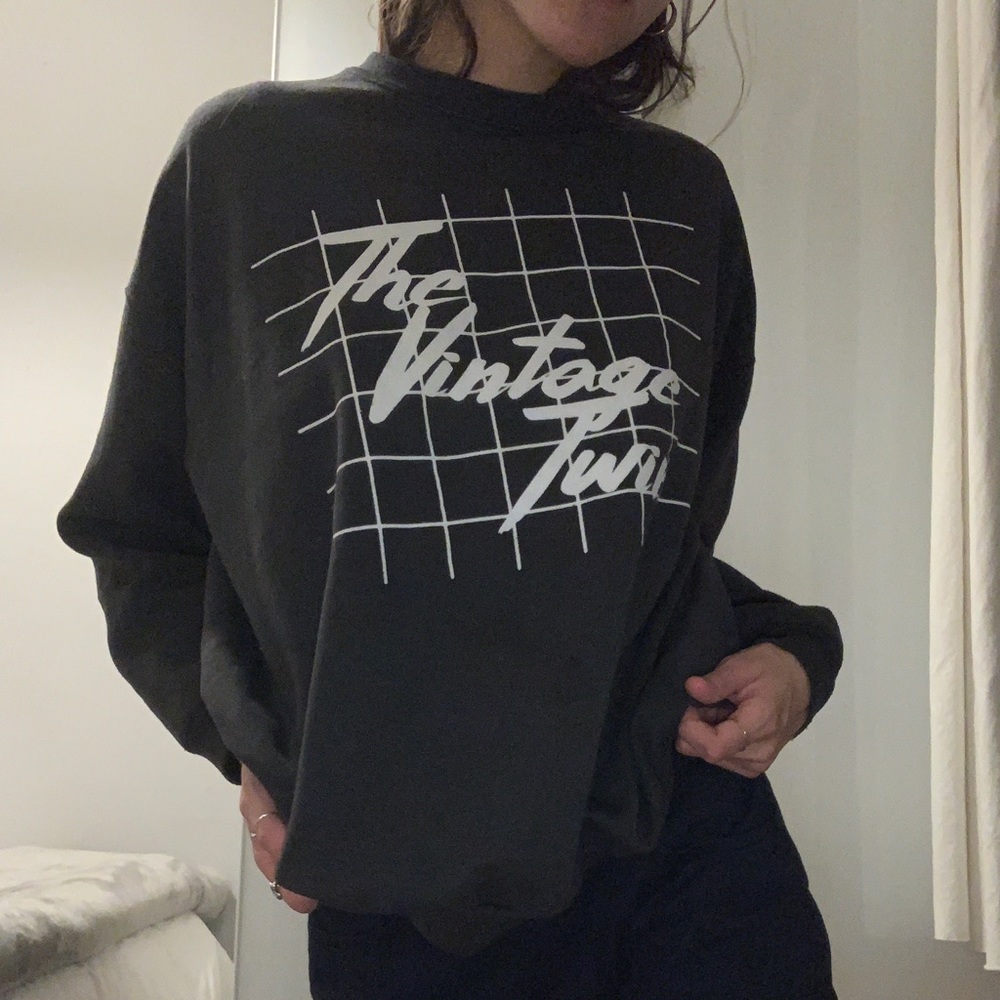 Vintage Twin Logo Crewneck